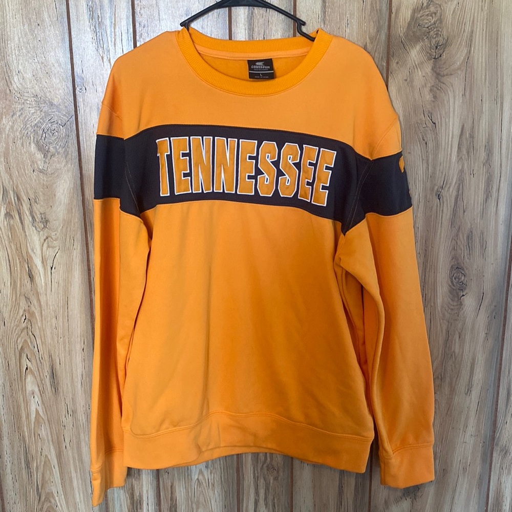 Tennessee Vols sweatshirt